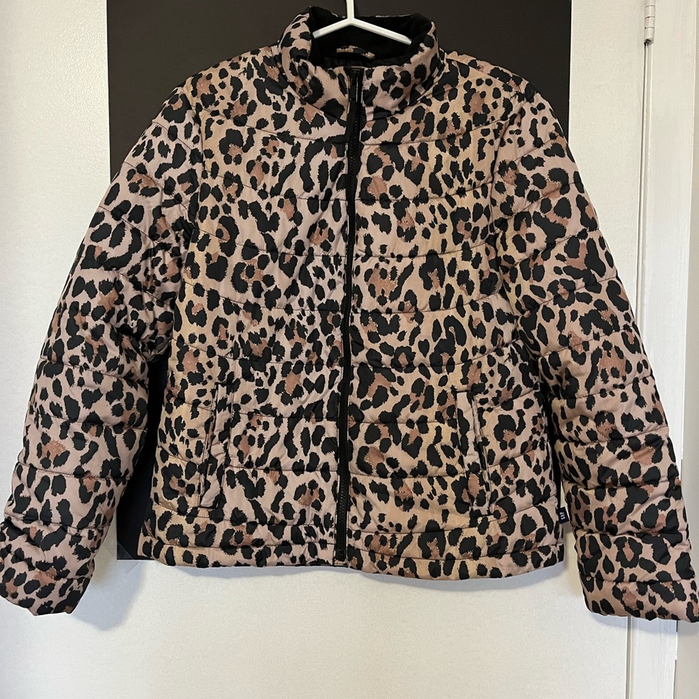 Leopard Print Puffer Jacket - Women's Lightweight Coat
